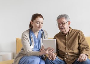 CARE INNOVATION HUB: Programa de preaceleración para transformar la salud con tecnología, innovación social y emprendimiento